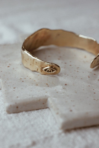 Amulet Cuff